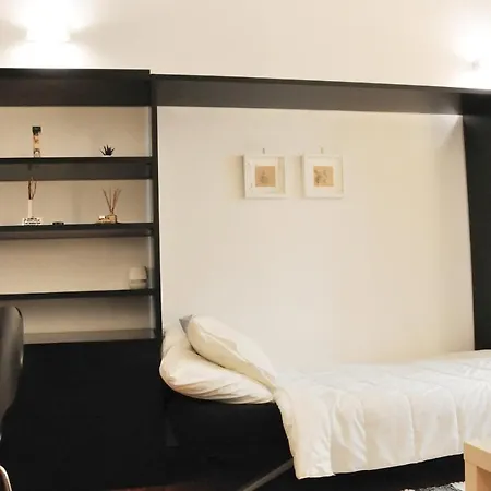 Ciro Piazza Unita Italia Lägenhet Trieste